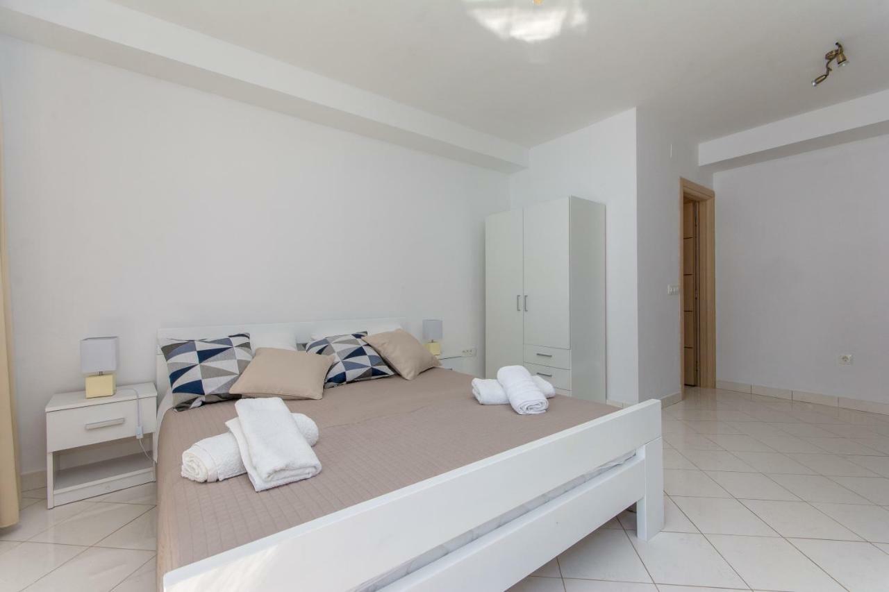 Appartement Ratak House à Prižba Extérieur photo