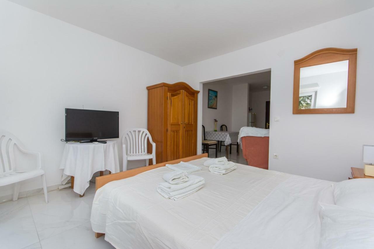 Appartement Ratak House à Prižba Extérieur photo