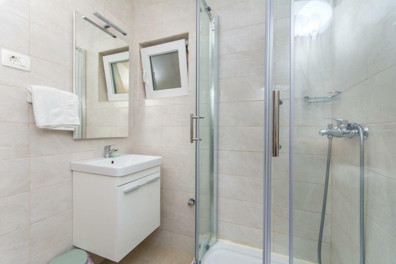 Appartement Ratak House à Prižba Extérieur photo